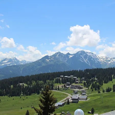 Village Les Armaillis 4*